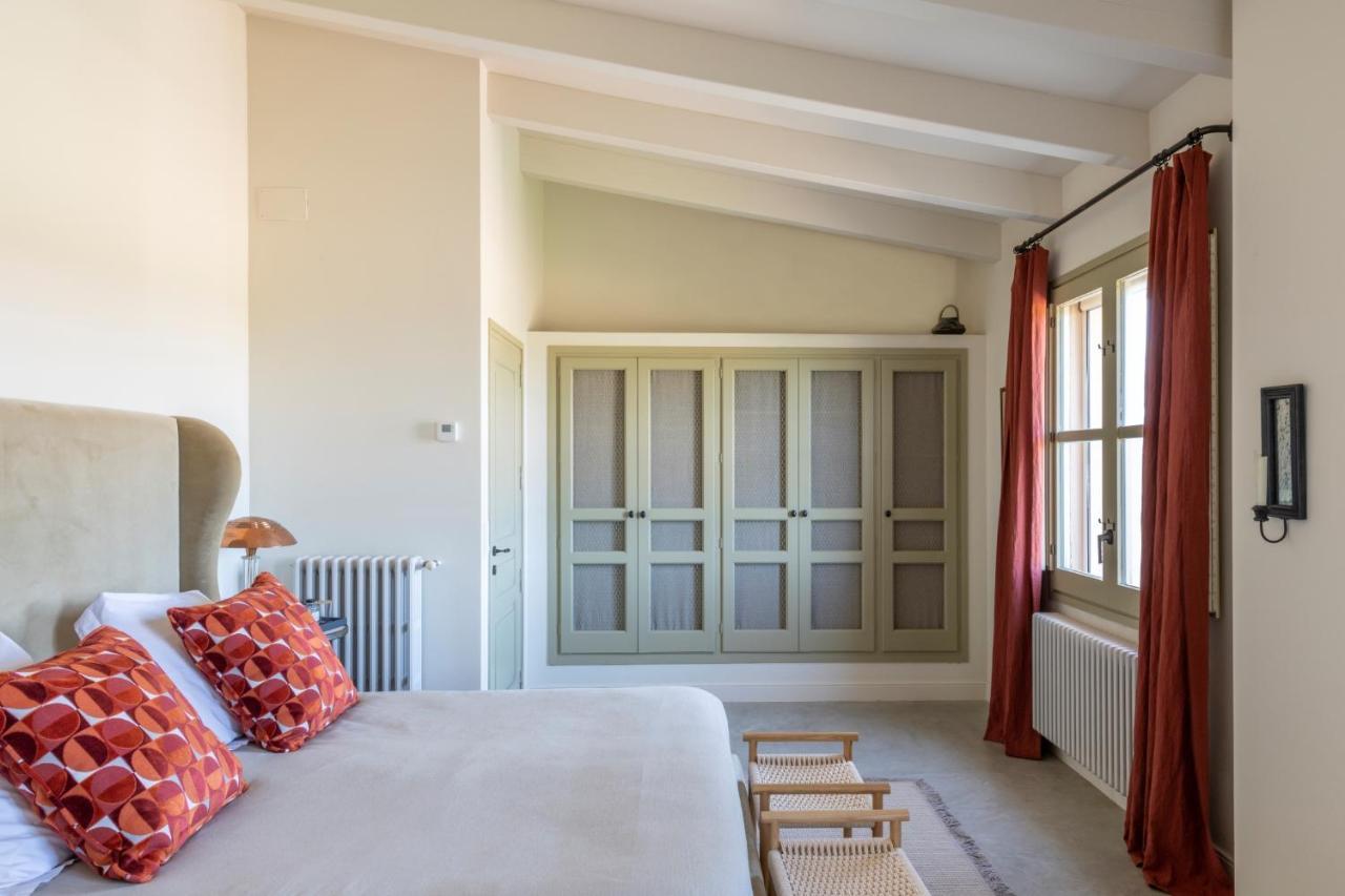 Casi House Bed and breakfast Parlava