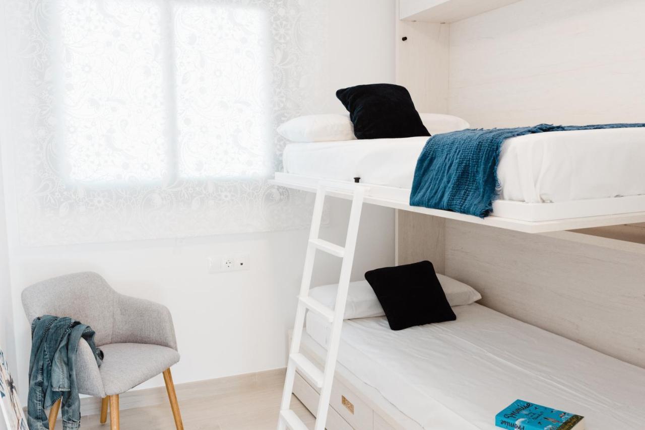 Hauzify I Coral Apartment