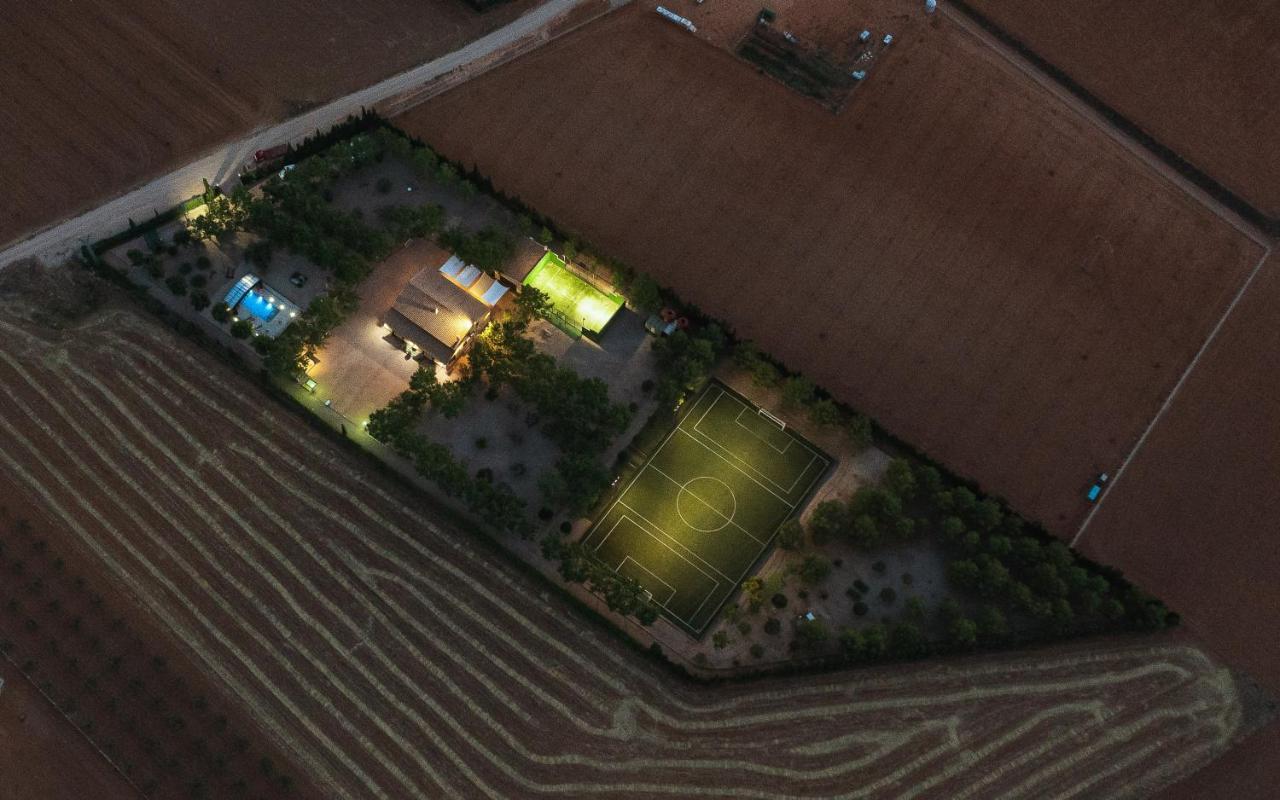 Villa La De Tomas - 5 Estrellas - Futbol 7, Piscina Cubierta & Padel *