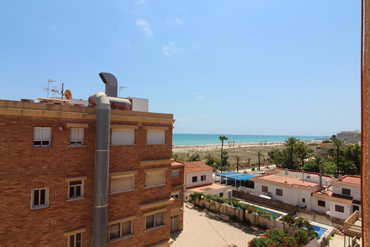 Global Properties, Con Terraza Y Vistas A La Playa