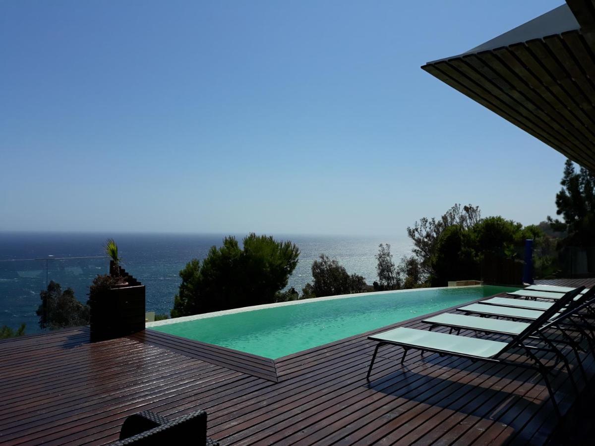 Luxury Paradise Pensión *