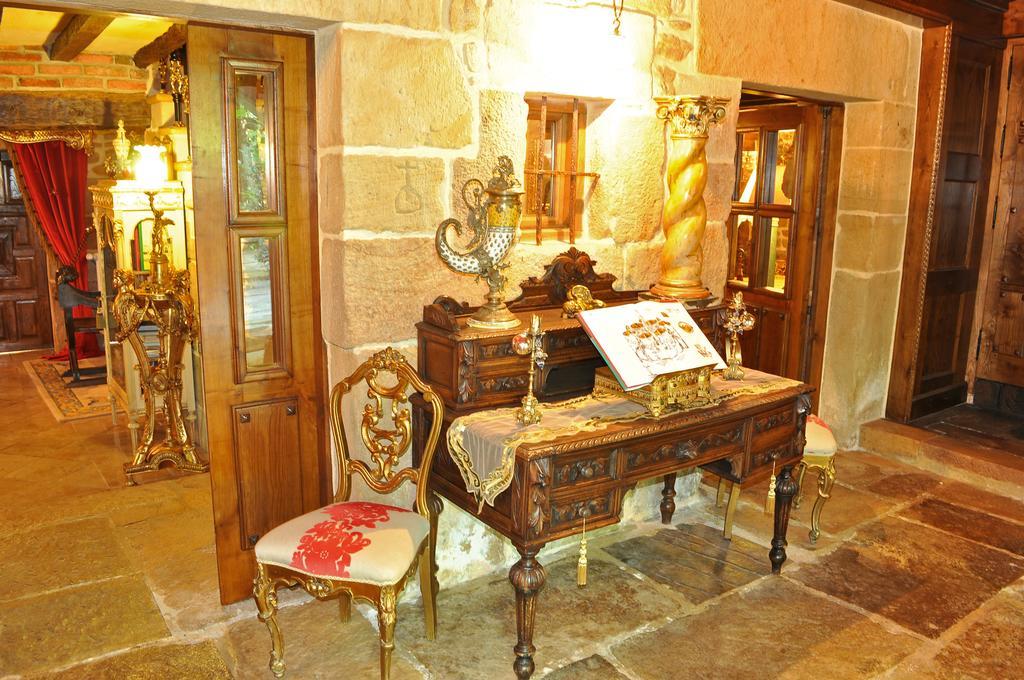 Palacio De Trasvilla Hotel 3*