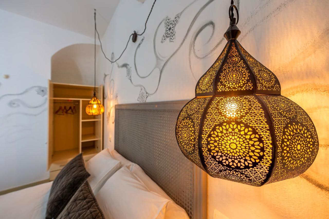 Hotel La Casa De La Favorita Tarifa