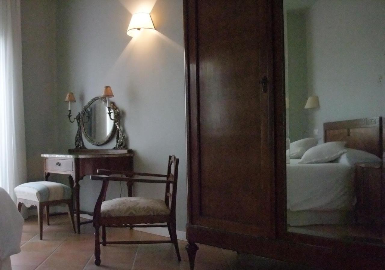 Pazo Da Cruz Villarmayor (Galicia)