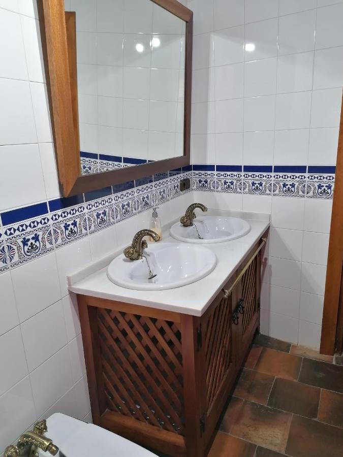 Callejón Del Palacio Munoveros