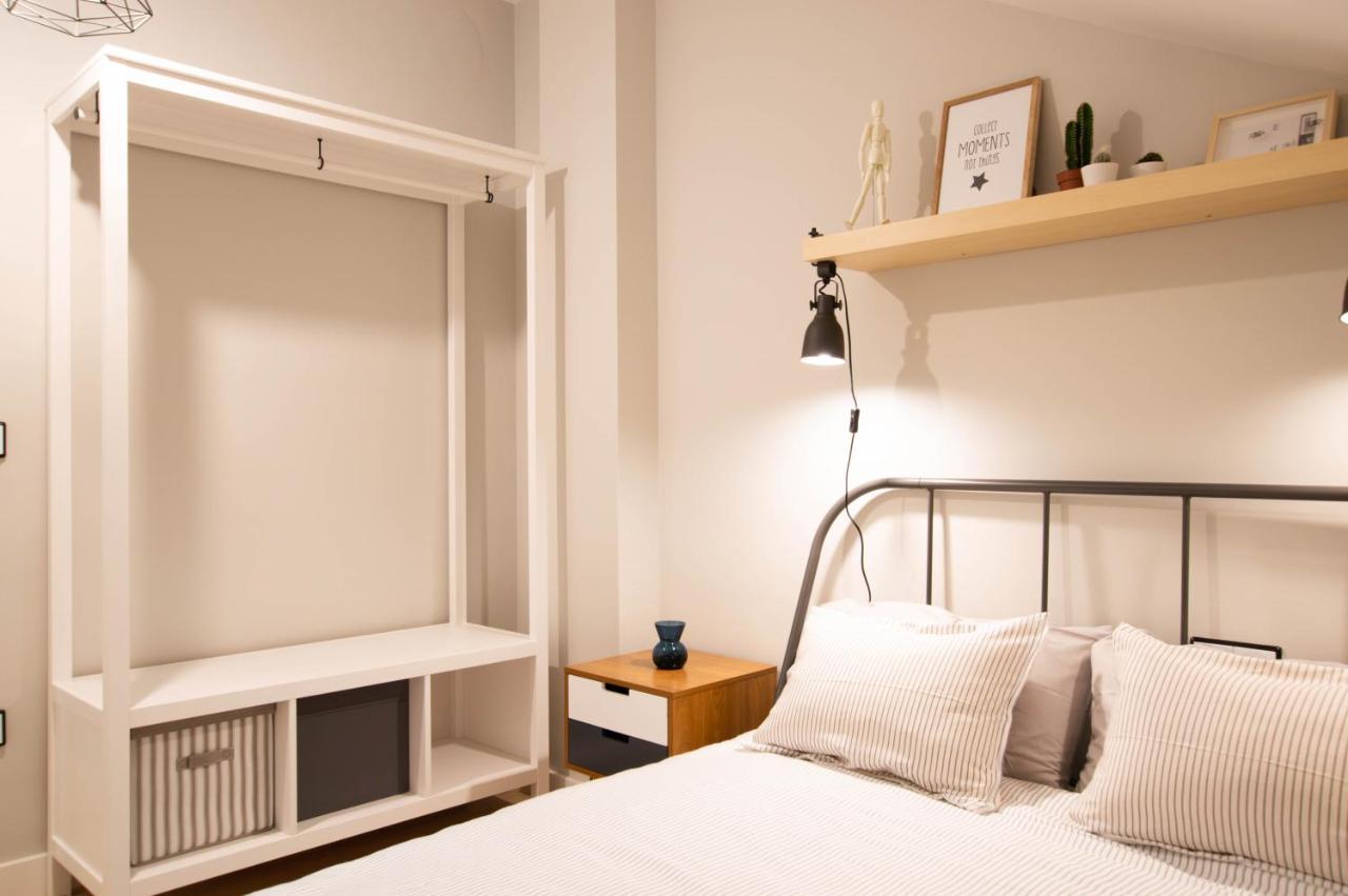 Apartment La Plaza-atico *