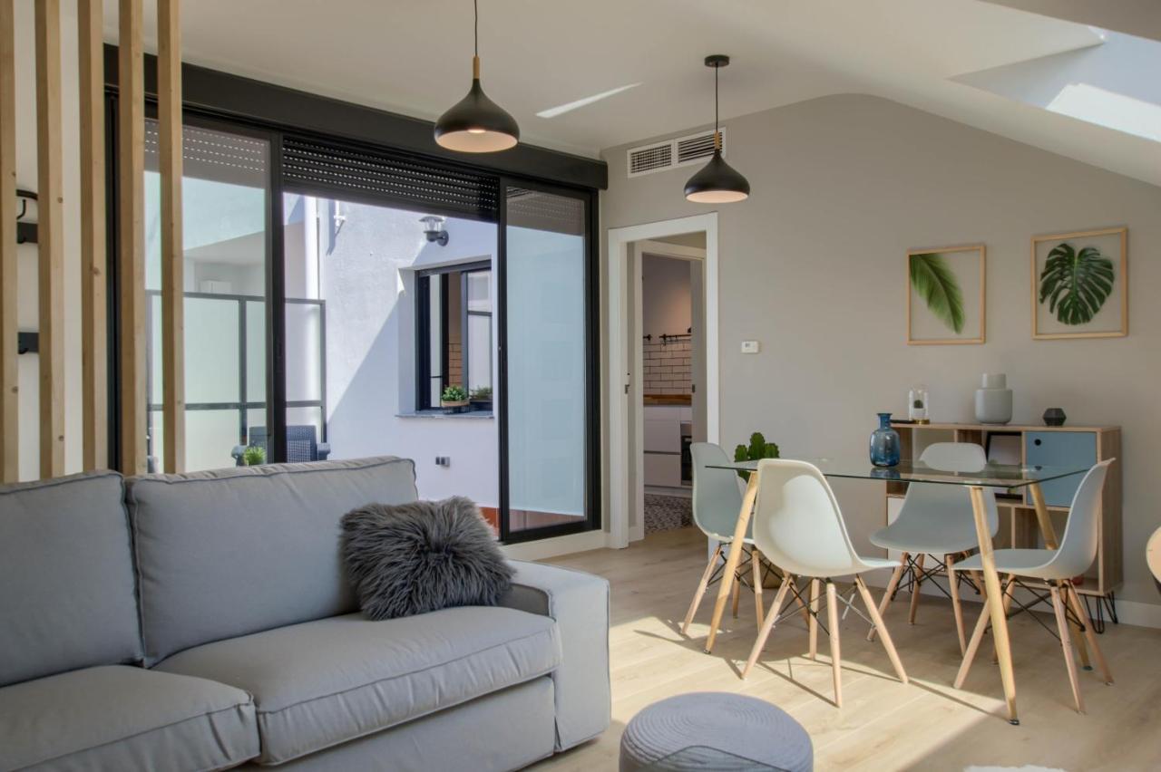 La Plaza-atico Apartment