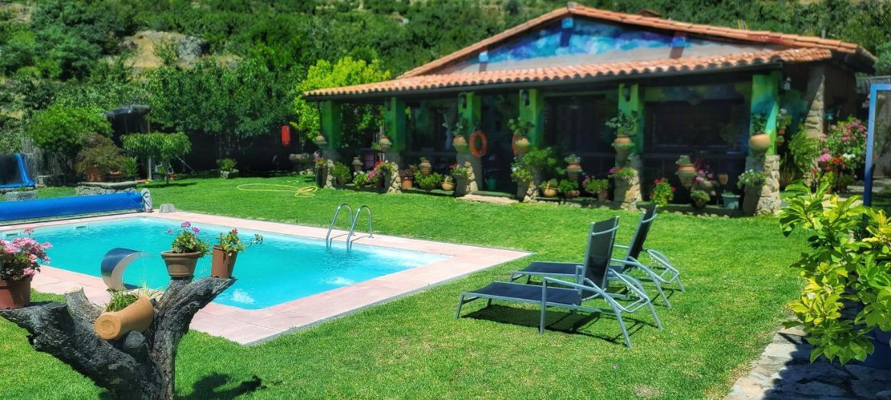Entre Dos Aguas Villa