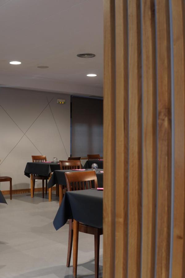 Restaurante Ibaisek Pensión *