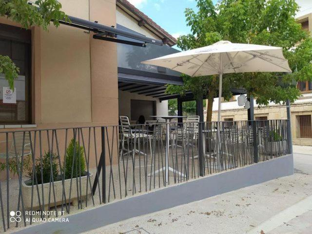 Restaurante Ibaisek Pensión Zudaire