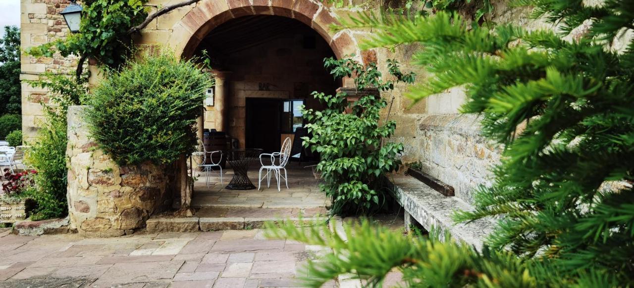 La Del Santuario Inn Nava de Santullán