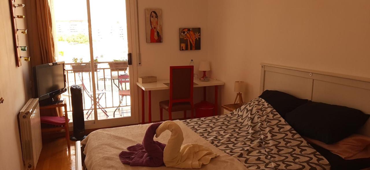 Habitacion Con Bano Y Terraza Privada Grande Y Luminosa