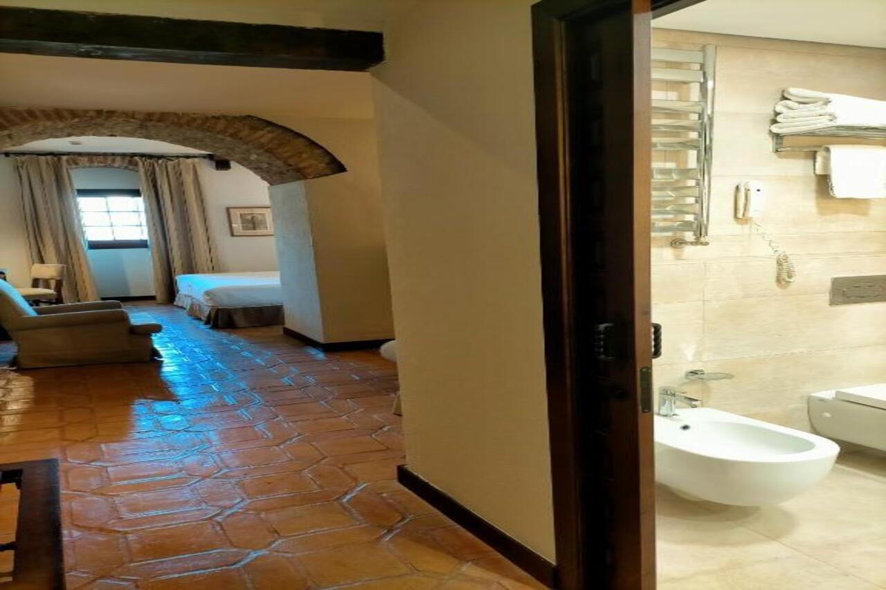 Hotel De