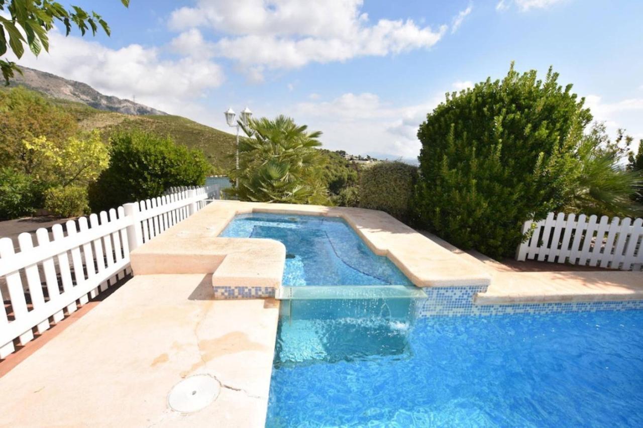 Torreta Of Gormaig, House With Swimming Pool Lodge *