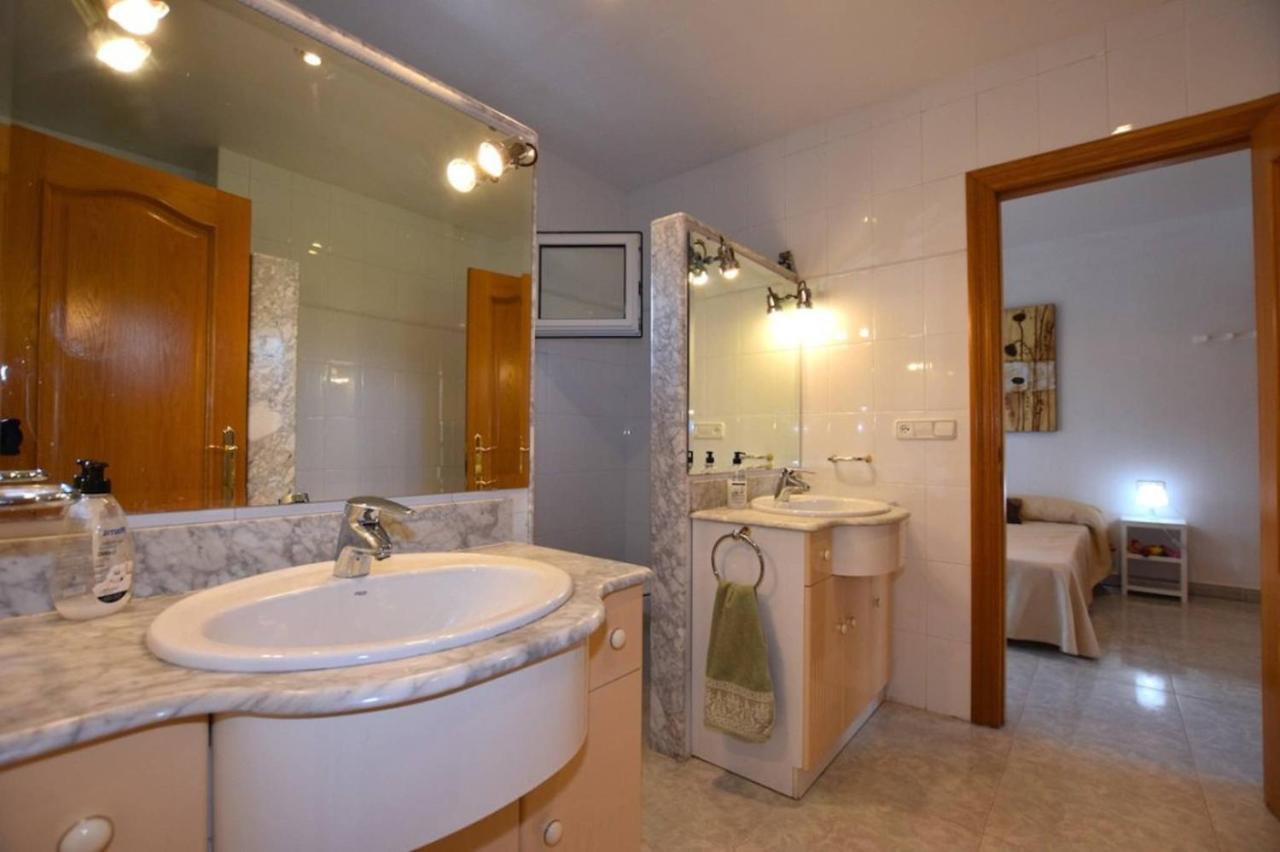 Lodge Torreta Of Gormaig, House With Swimming Pool *