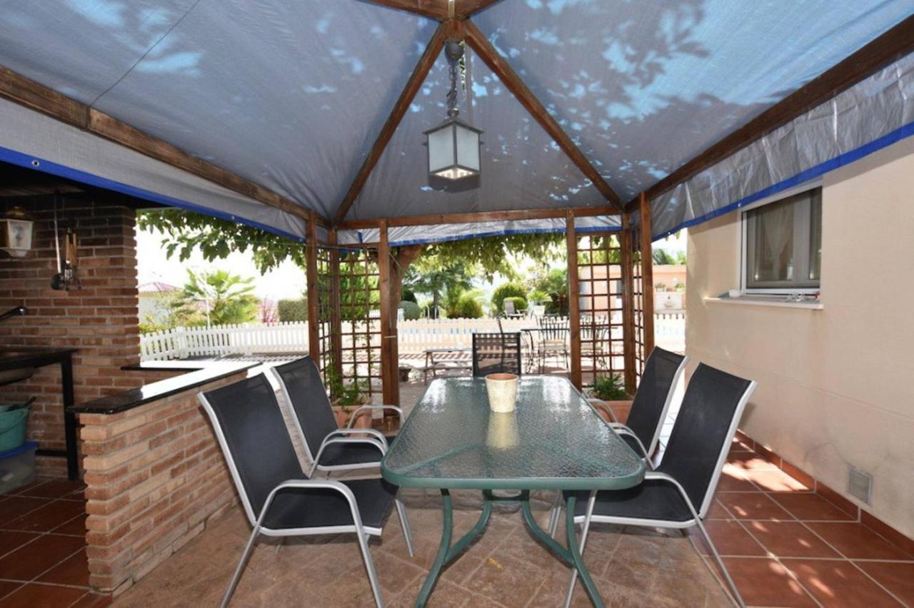 Torreta Of Gormaig, House With Swimming Pool Lodge *