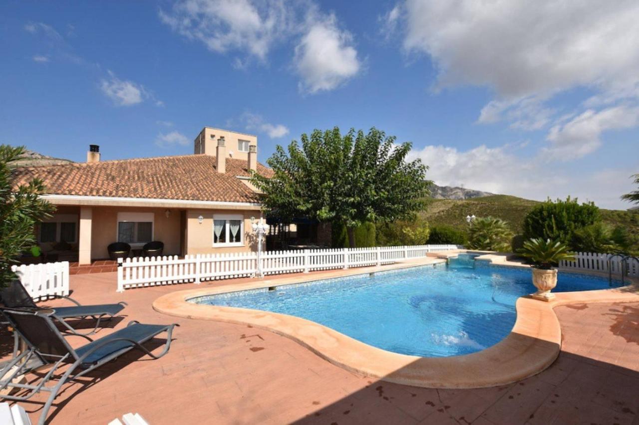 Torreta Of Gormaig, House With Swimming Pool Lodge *