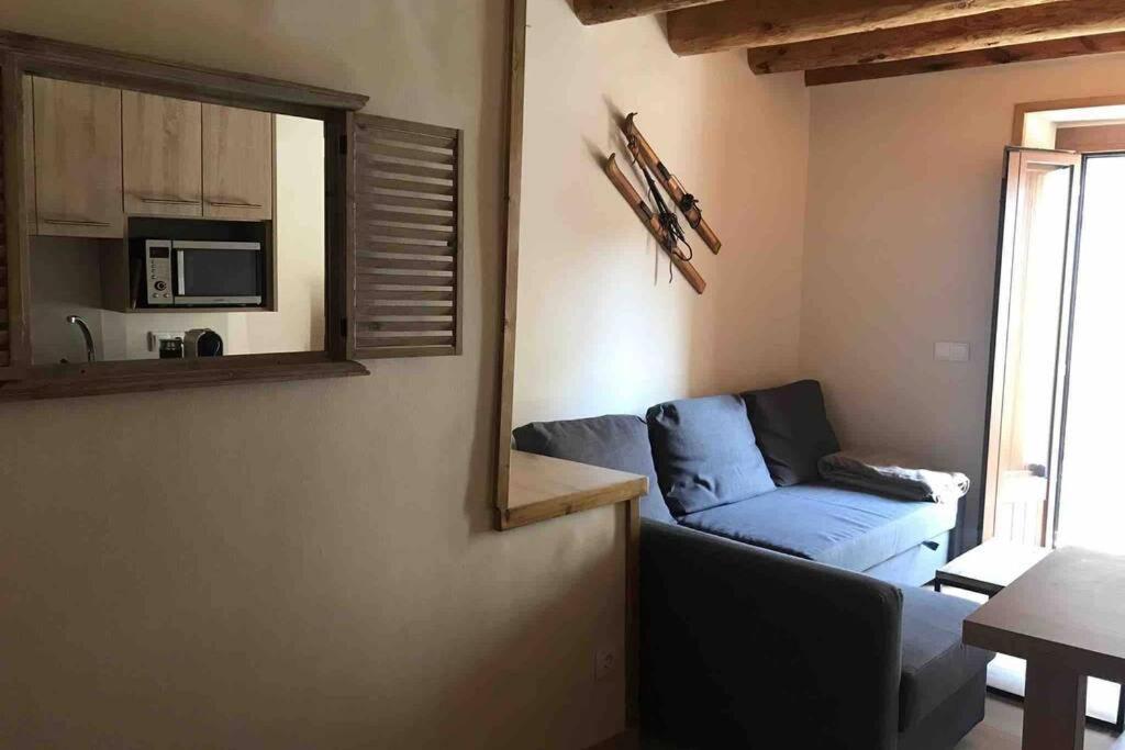 Apartamento Puigcerdá Centro. Acogedor En El Pueblo *