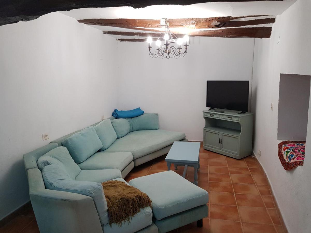 Poqueira House