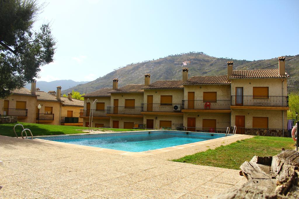 Residencial Robles Country house *
