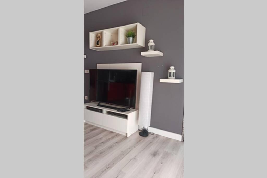 En Ribeira Sacra. Apartment *