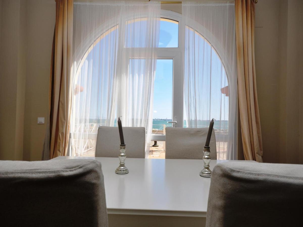 Apartamentos En Puerto Sherry Junto Al Mar, Solo Para Familias Y Parejas Apartment *