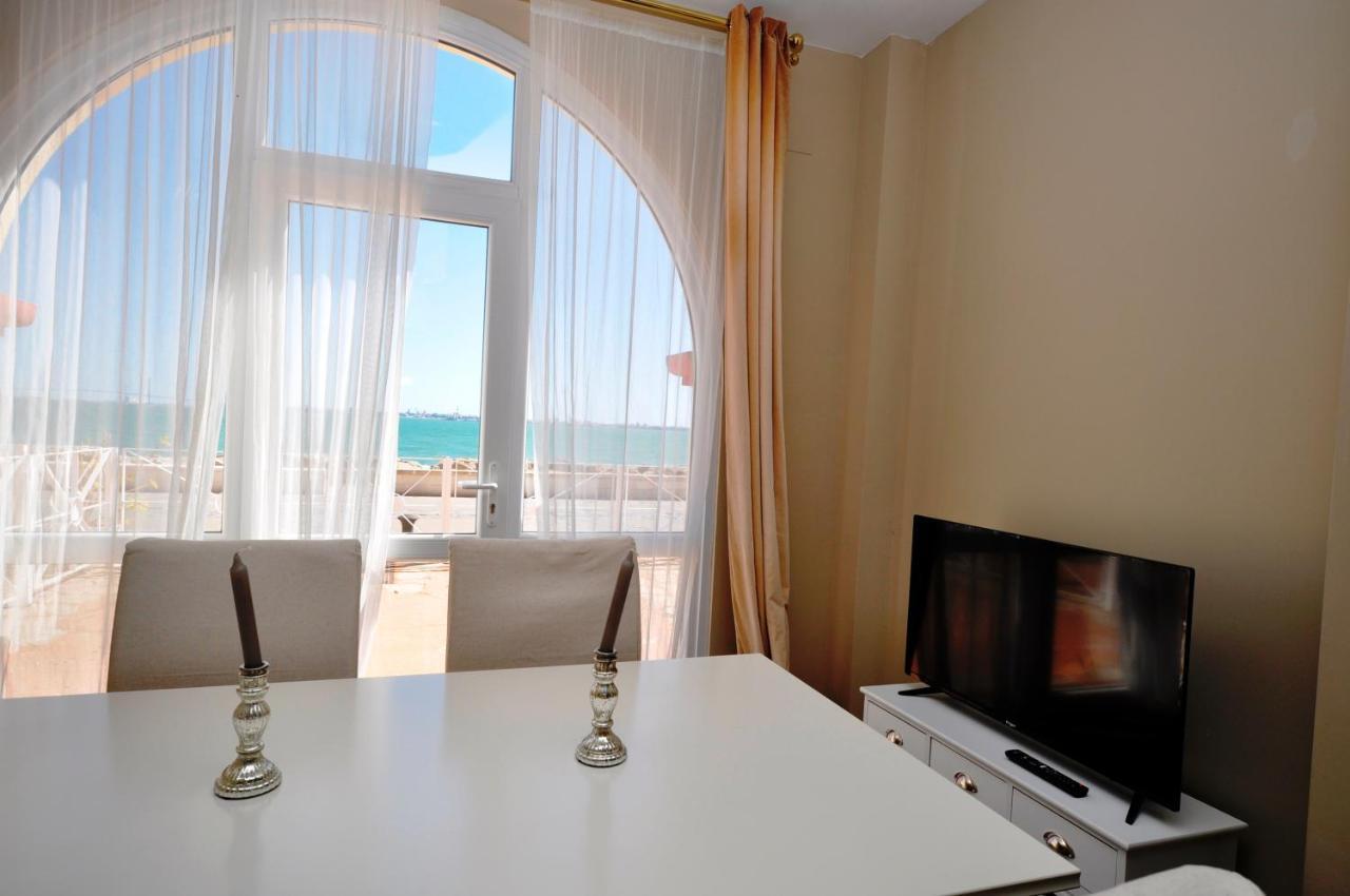 Apartamentos En Puerto Sherry Junto Al Mar, Solo Para Familias Y Parejas