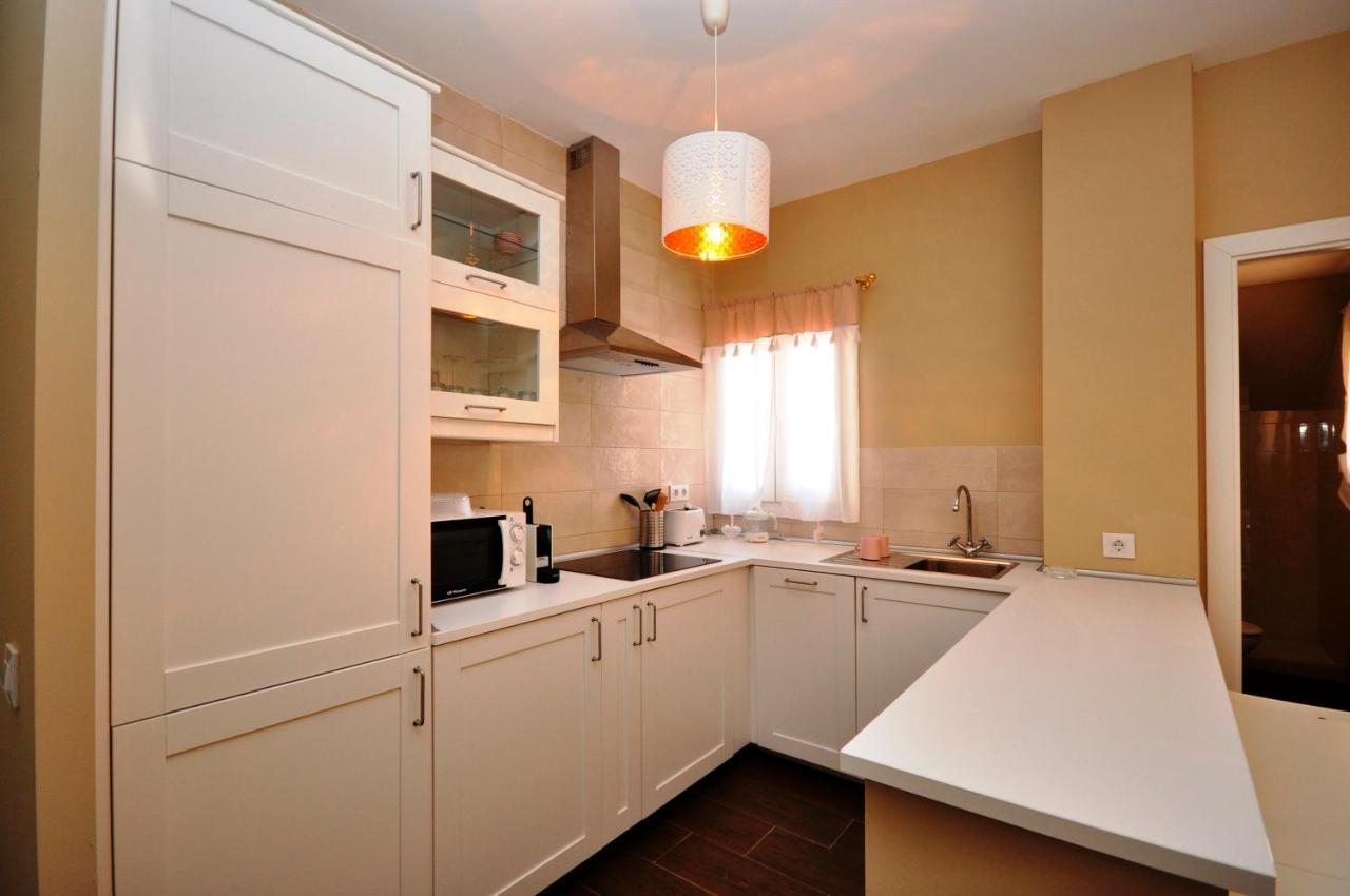Apartamentos En Puerto Sherry Junto Al Mar, Solo Para Familias Y Parejas *