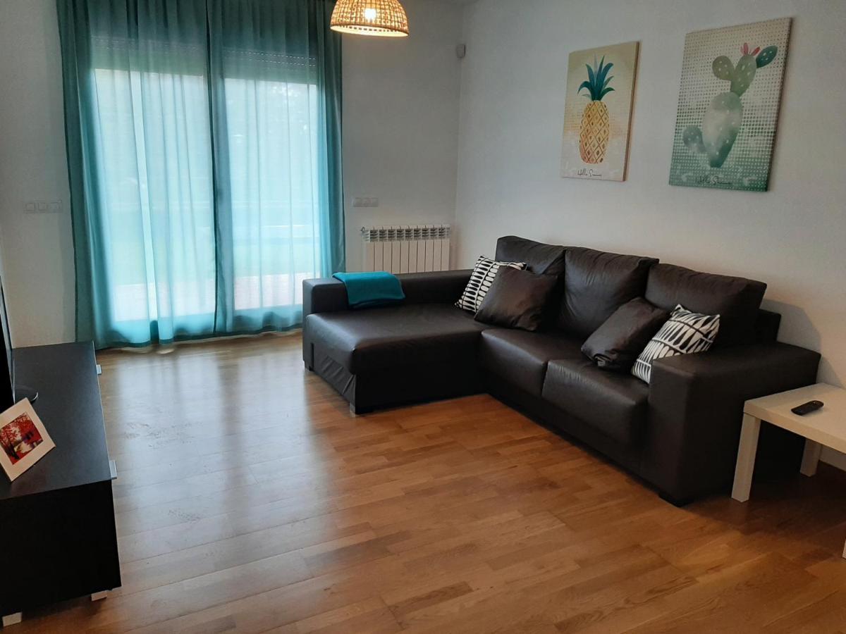 Apartamento Con Jardin Privado Y Piscina