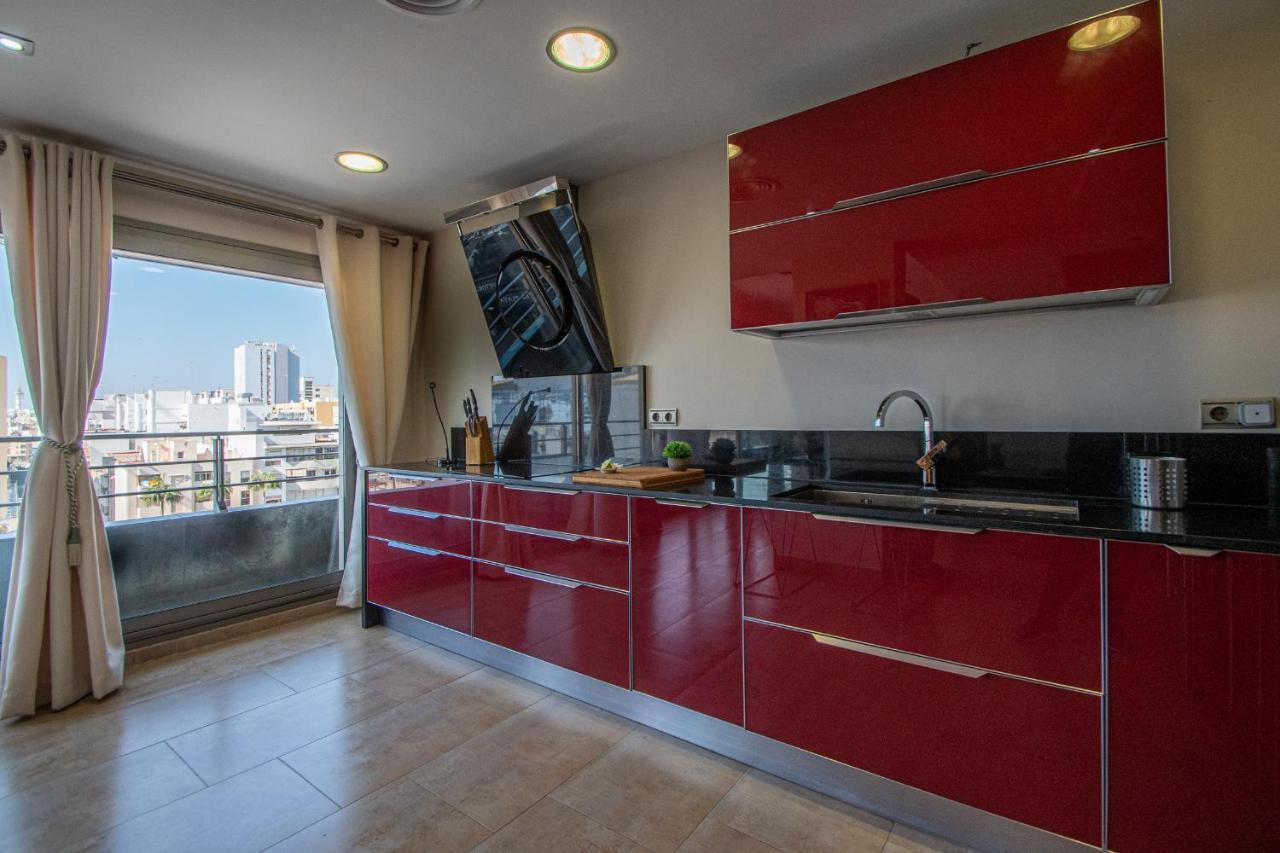 Loft Space - Time In Apartment Cadiz