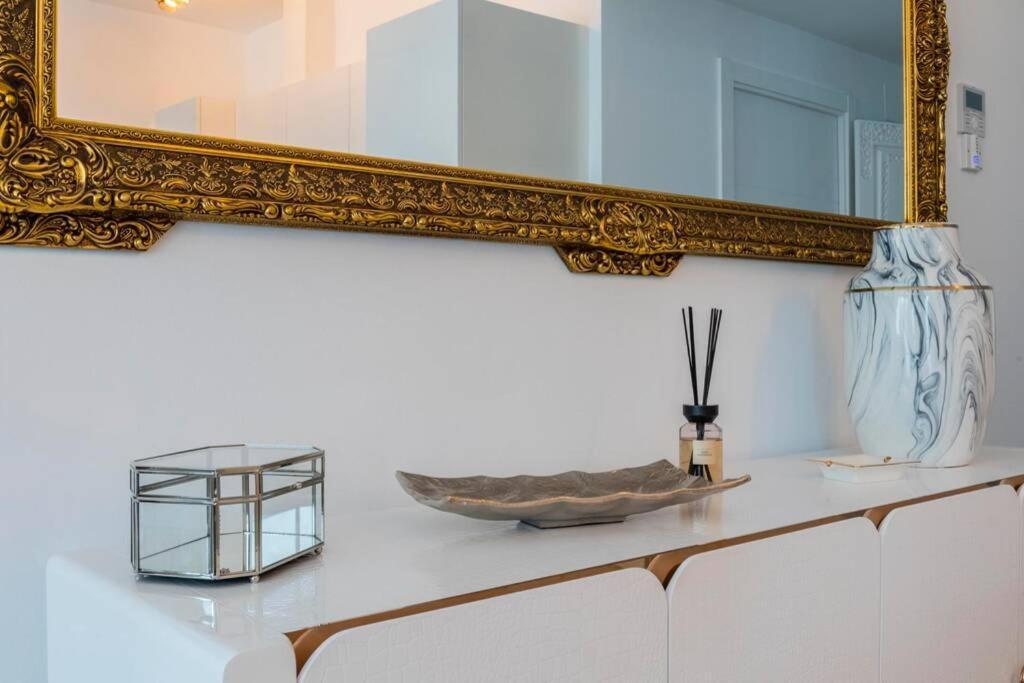 Puerto Banus Second Line, Luxury Apartment Marbella