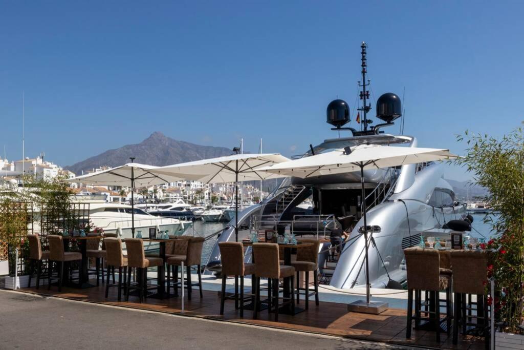Puerto Banus Second Line, Luxury * Marbella