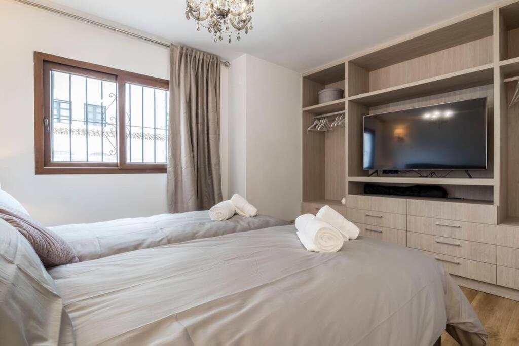 Puerto Banus Second Line, Luxury Apartment