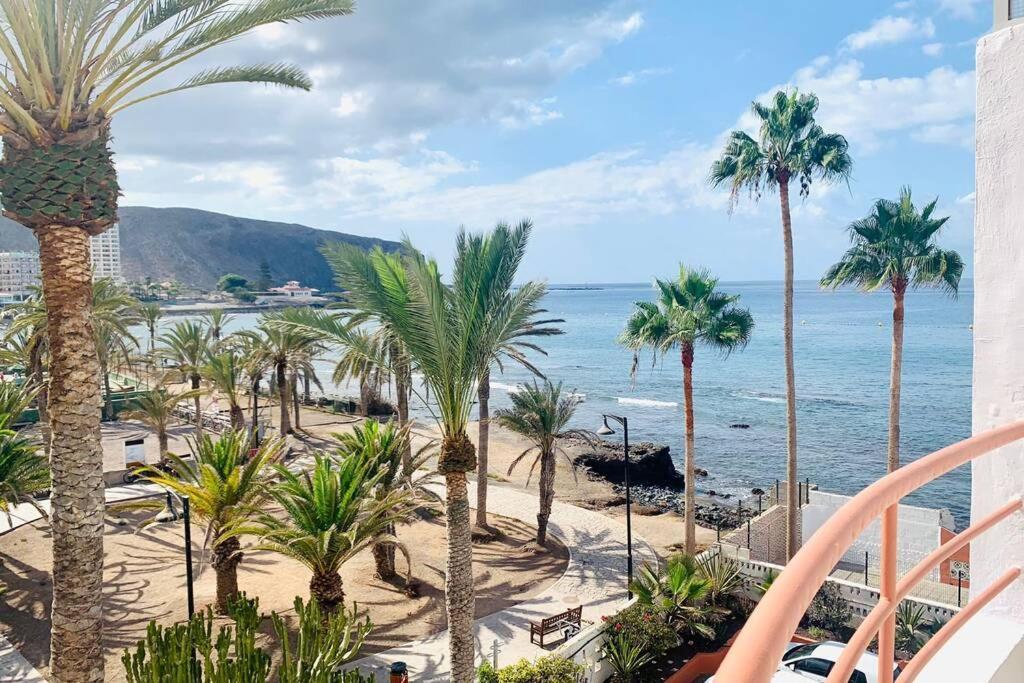 Apartamento Theatre Box: Ocean Balcony & Stairs To The Sea Arona (Tenerife)