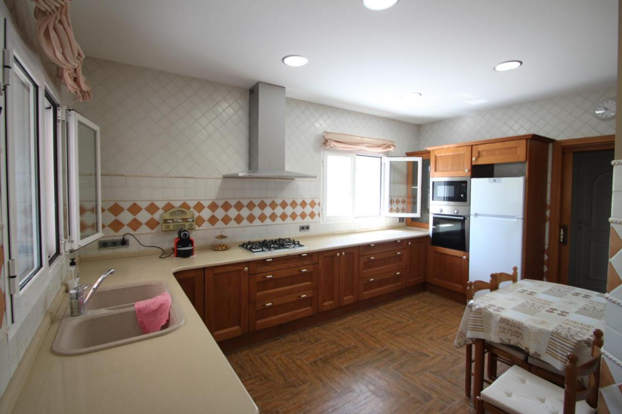 Villablanc - With Private Swimming Pool In