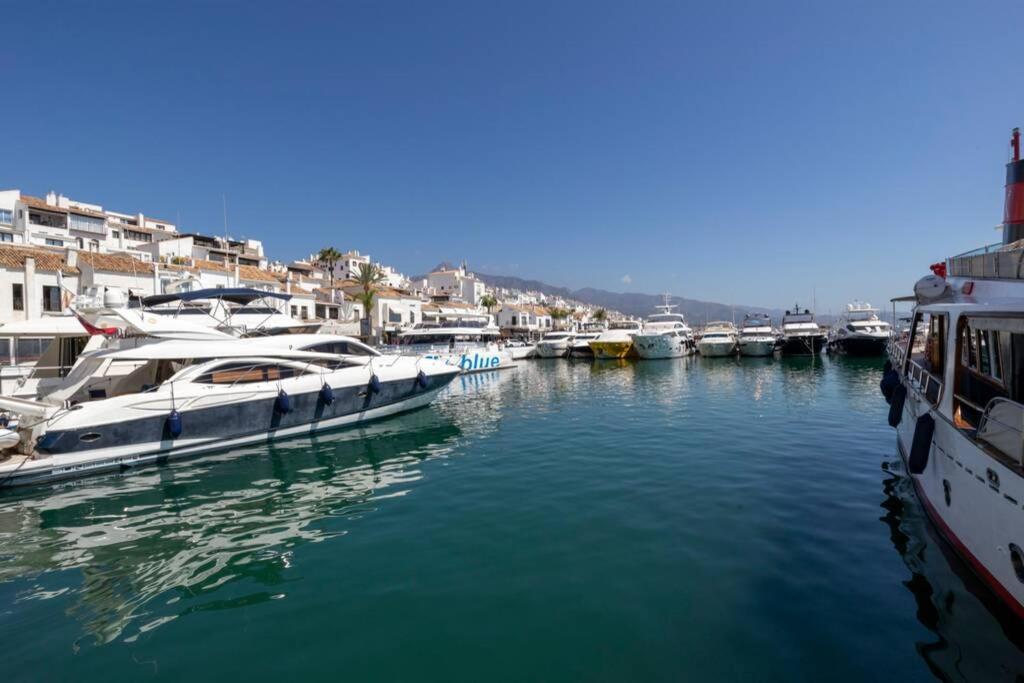 Puerto Banus Second Line, Luxury Marbella