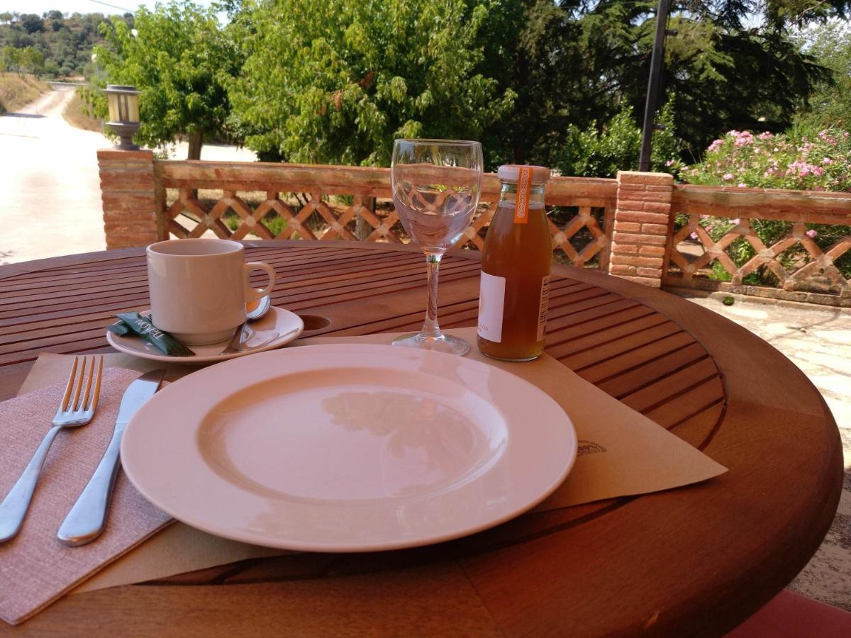 Mas Trucafort - Masia Braseria - Adults Only Bed and breakfast Falset