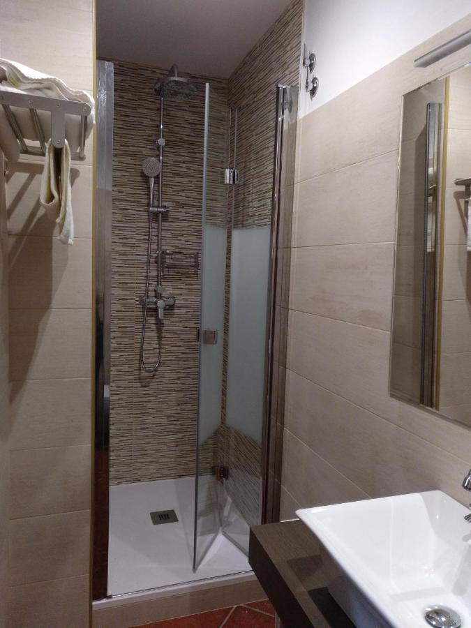Mas Trucafort - Masia Braseria - Adults Only Bed & Breakfast *