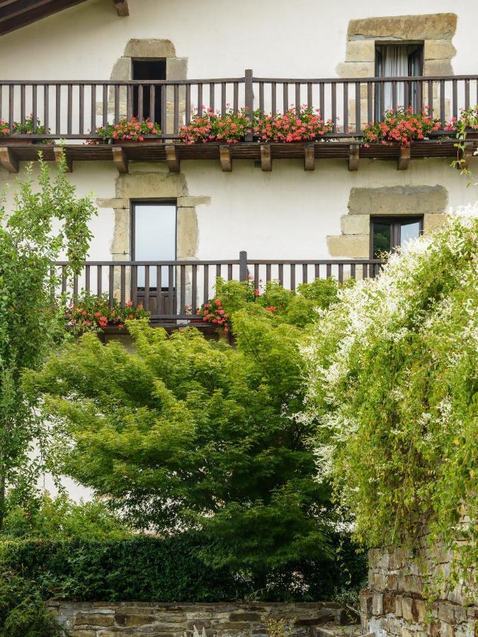 Hotel Hotel Akerreta 2*