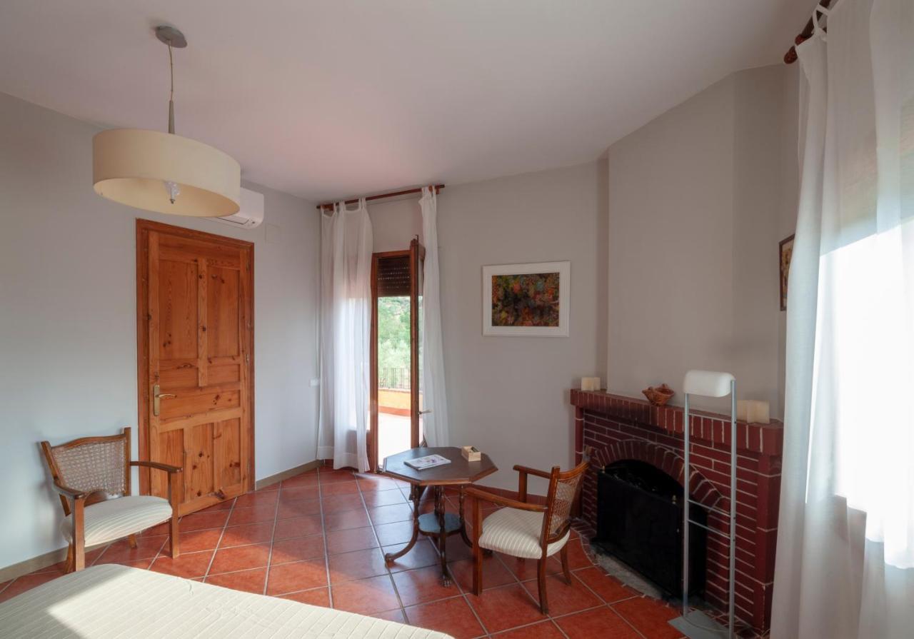 Bed & Breakfast Mas Trucafort - Masia Braseria - Adults Only *