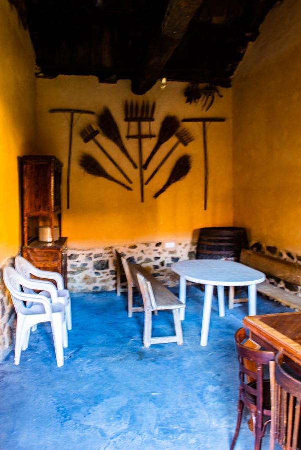 Casa Valdequiruelo * Vanidodes
