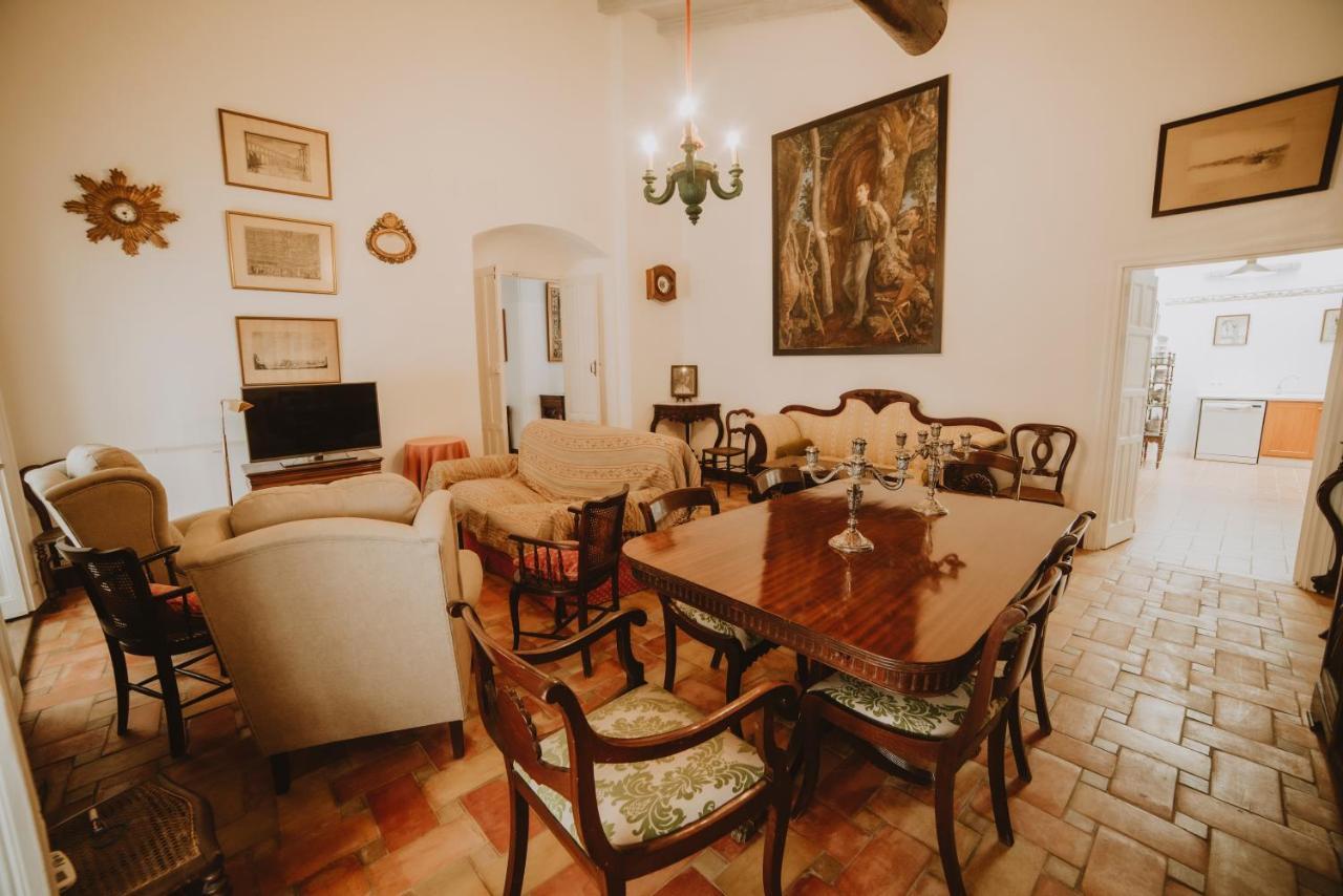 La Casa Del Pintor Carmona (Seville)