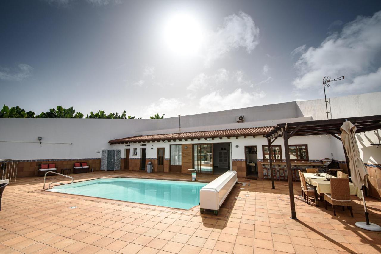 Villa Palmitos Deluxe Seaview