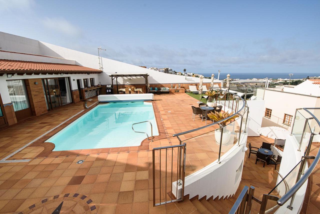 Villa Palmitos Deluxe Seaview