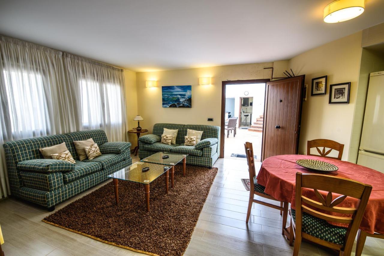 Villa Palmitos Deluxe Seaview *