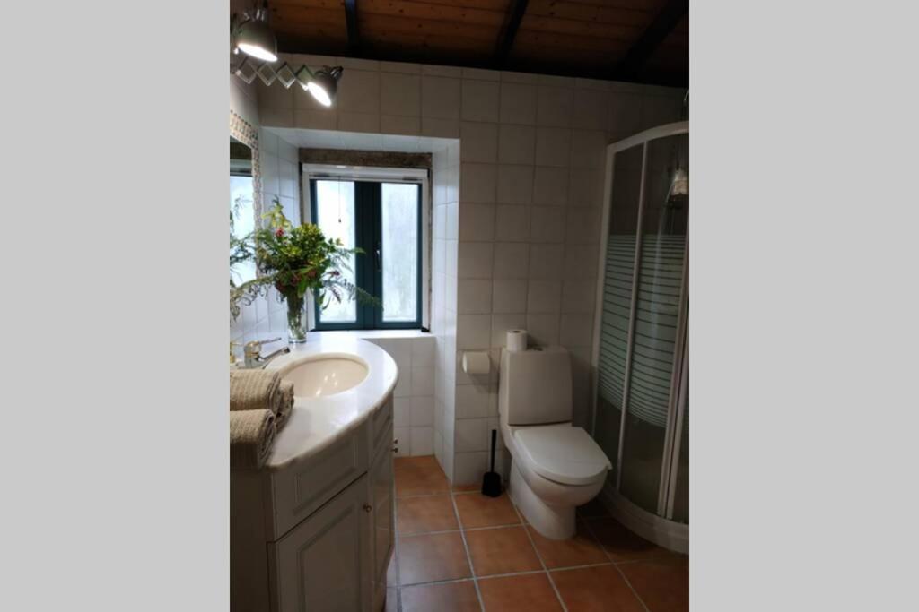 A Casa Do Tragaluz Casa Rural Con Restauracion De Diseno En Holiday home *