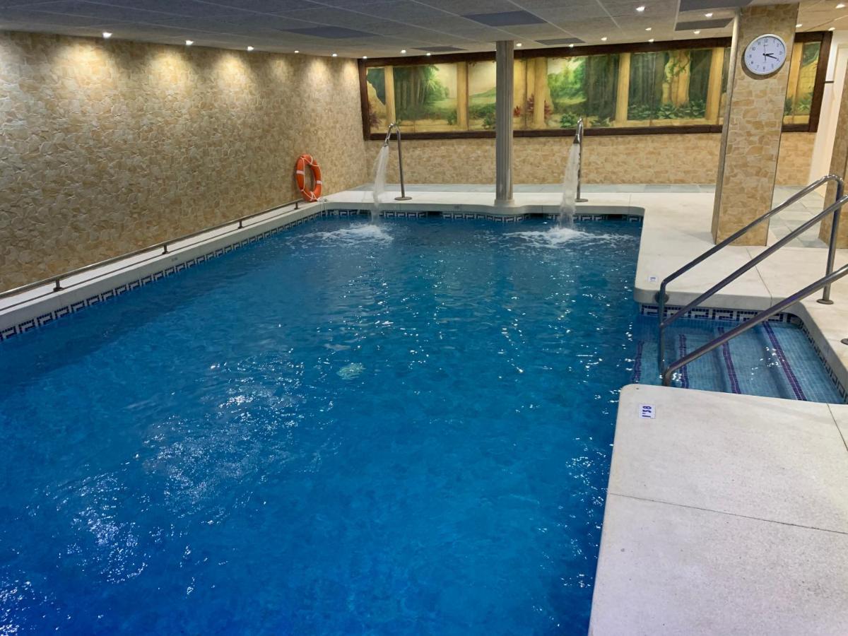 Monarque Sultan Apartment