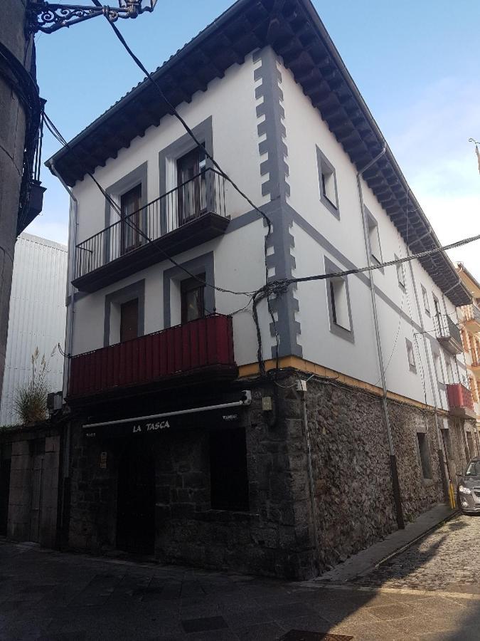La Rua 25