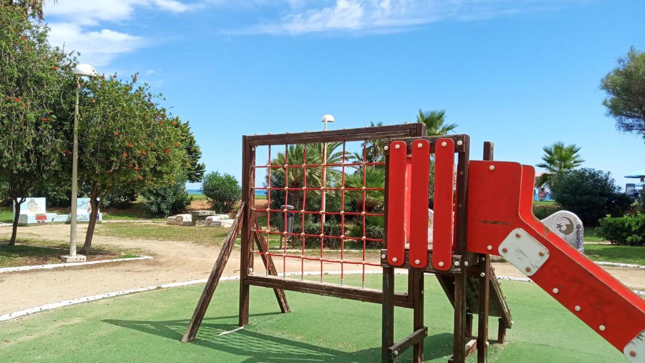 Bonito En Marina D'or [1ra Línea De Playa] Apartamento