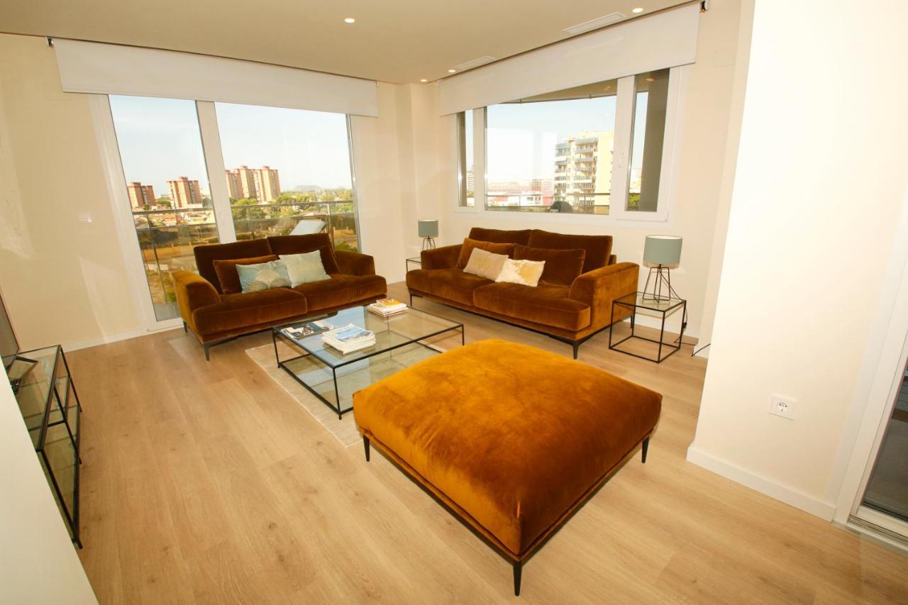 Apartment Lovely With Pool, Ac And A Great Terrace *